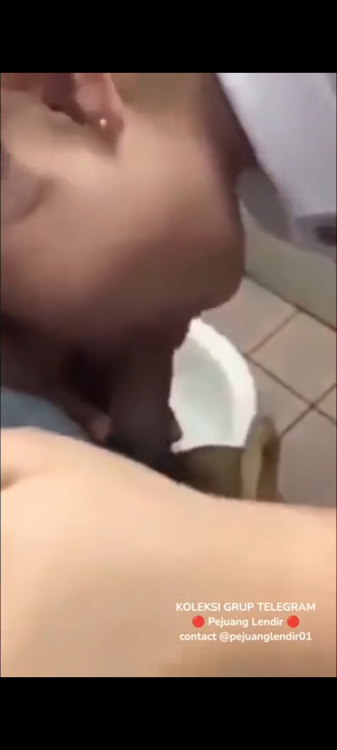 Ngemut Punya Ayang Di kamar mandi