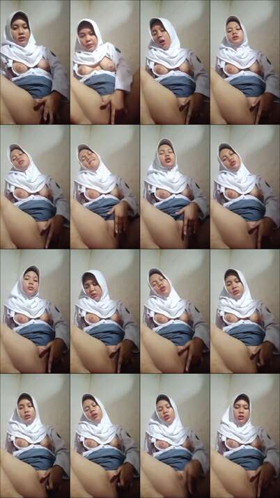 EsemAa Hijab Masih Pakai Sragam Dinas sudah colmek